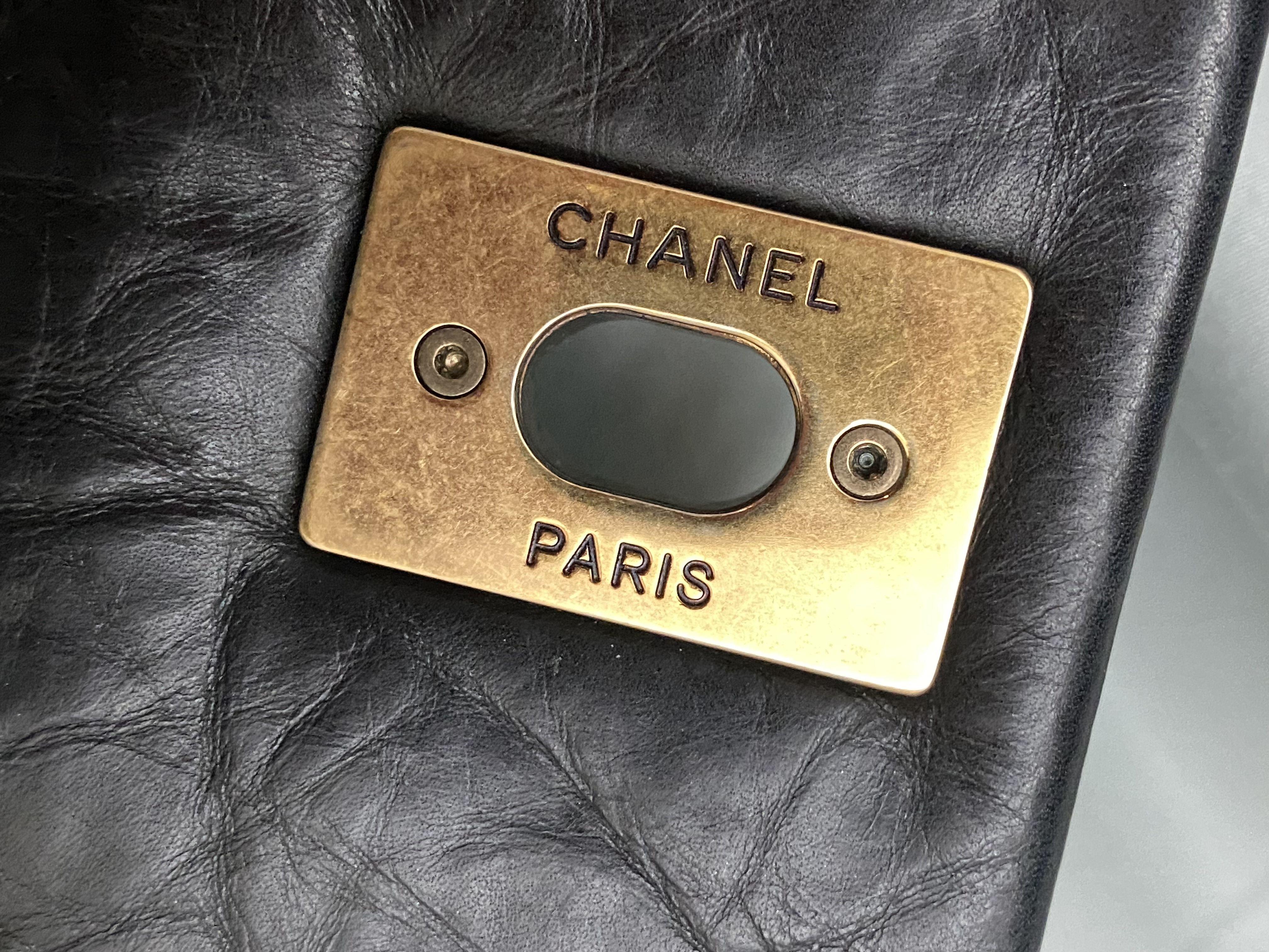 Chanel Black Quilted leather with Chunky Chain