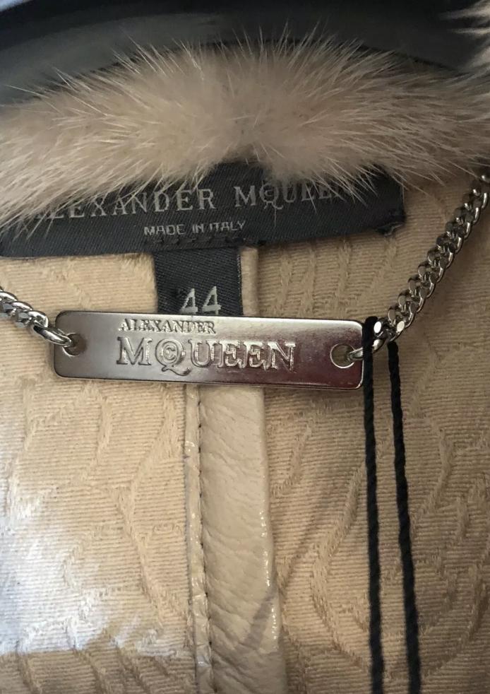 Alexander Mcqueen Coat With Mink Fur Collar