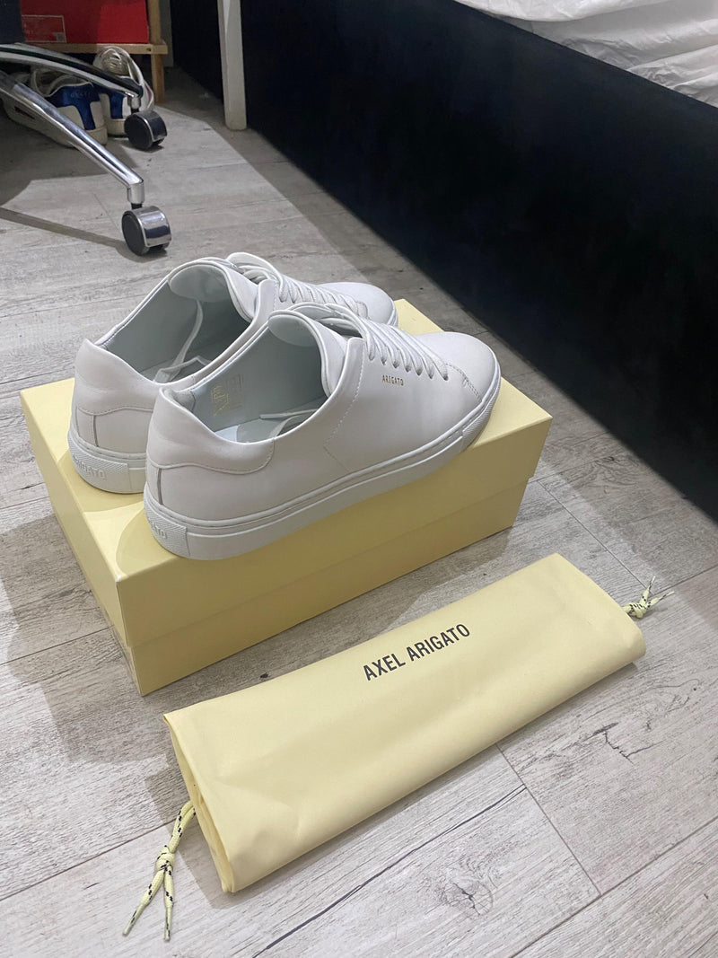 white leather low top trainers