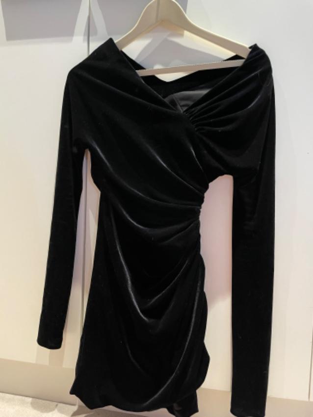 Alexandre Vauthier Off-the-shoulder ruched velvet mini dress