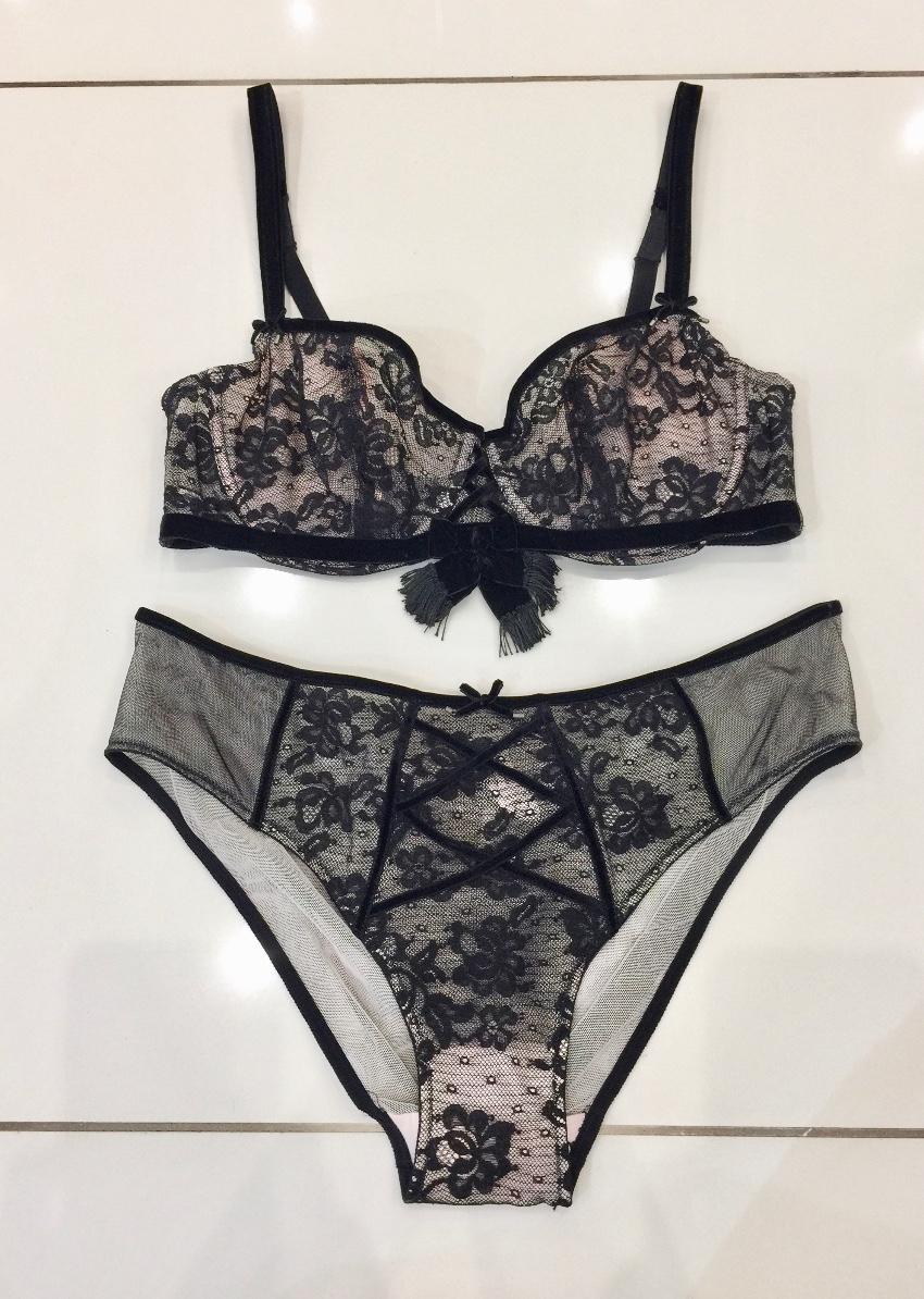 Chantal Thomass Paris Couture Leavers Lace & Velvet Bra & Brief Set