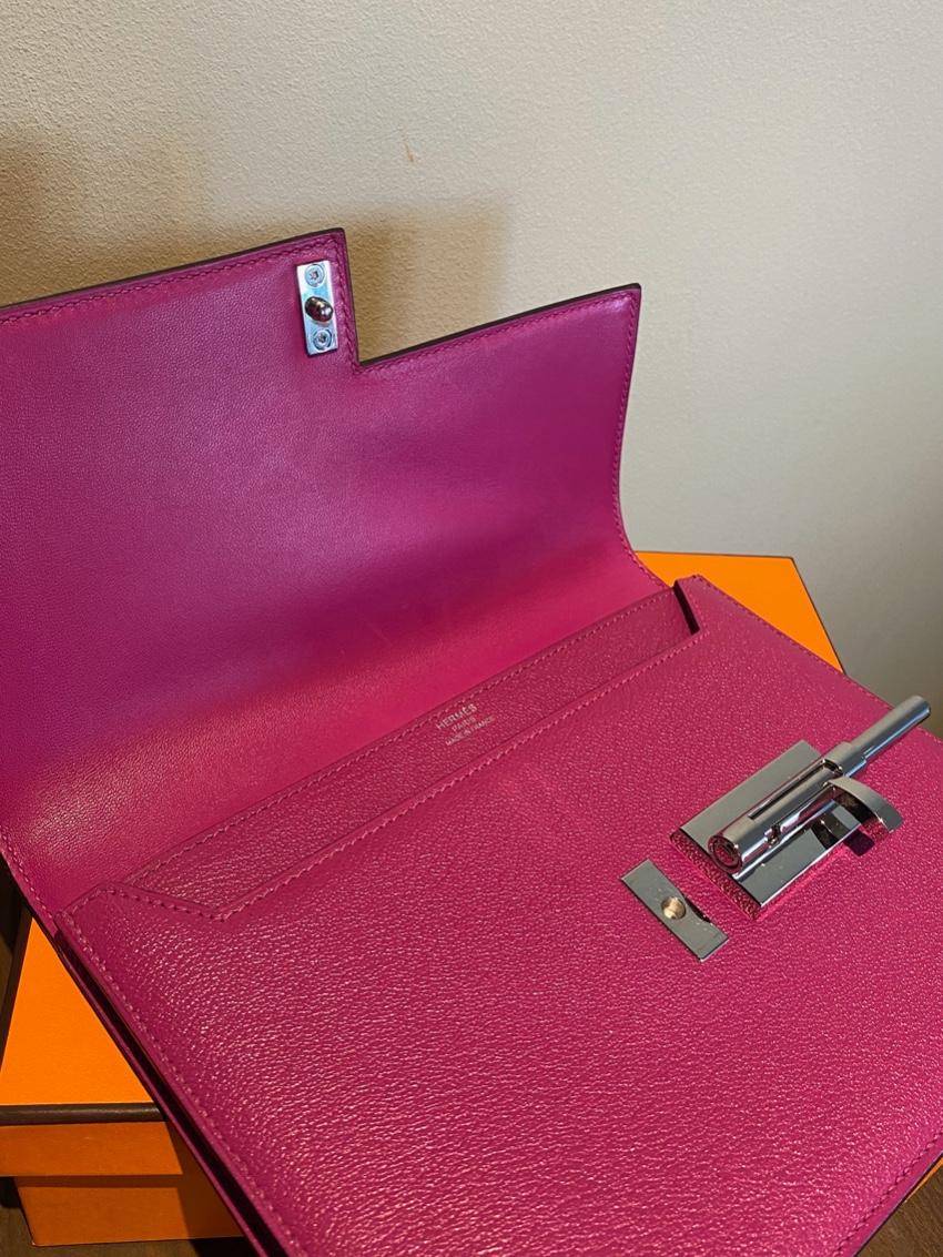 Hermes Magnolia Mysore Goatskin Verrou Clutch PHW