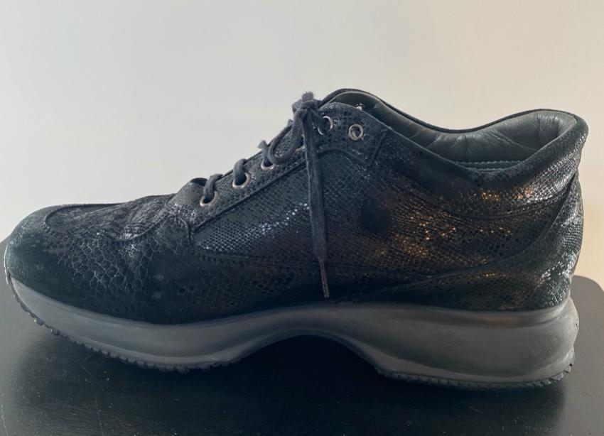 Hogan Black Lace Interactive Crystal H Sneakers