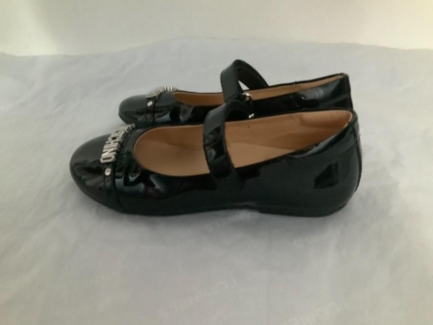 Moschino Kids Size 28 Logo Mary-Janes