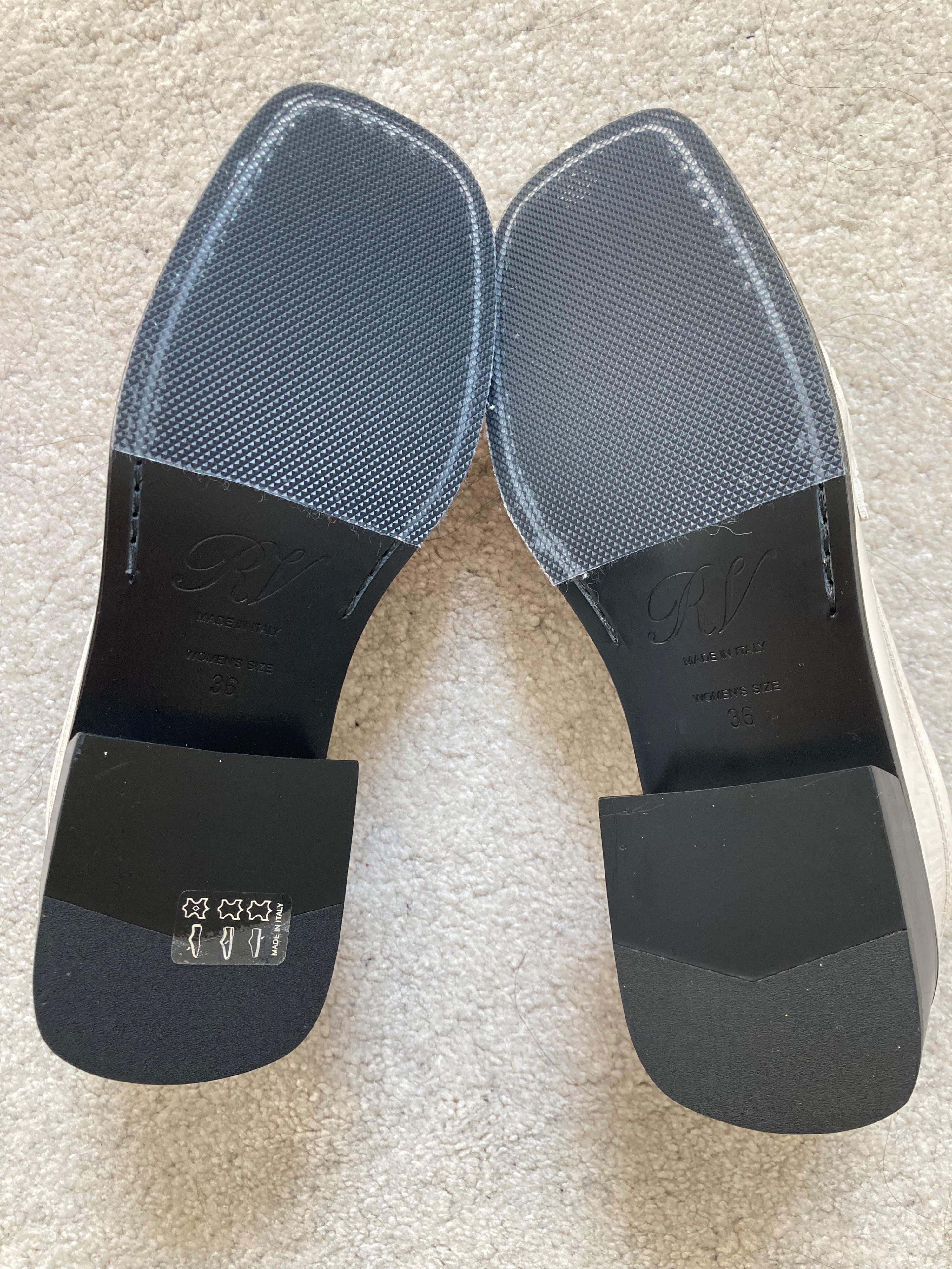 Roger Vivier Preppy Viv Loafer
