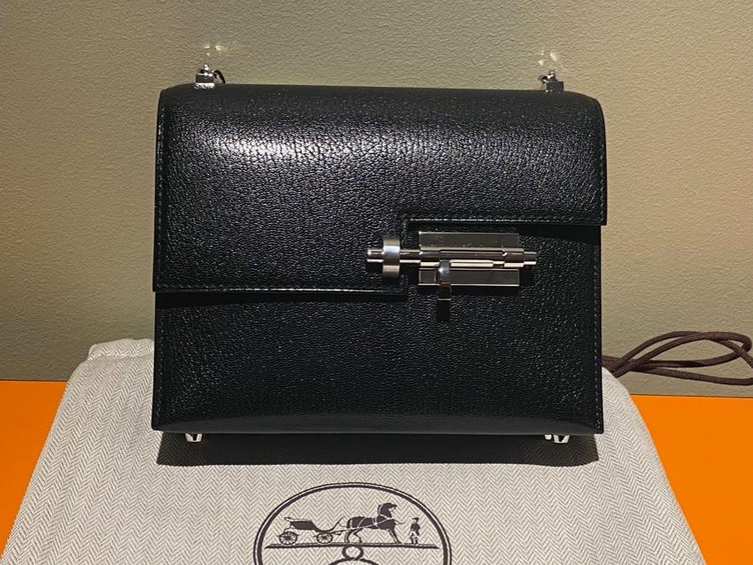 Hermes Noir Chamkila Leather Verrou Chaine Mini Bag PHW