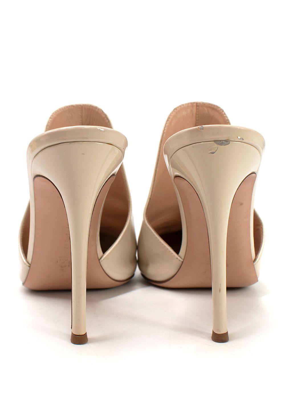 Gianvito Rossi Beige Patent Leather Aramis Mules