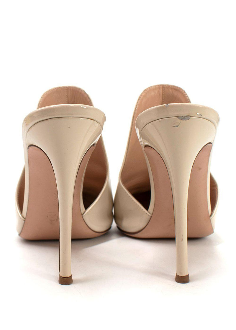 Gianvito Rossi Beige Patent Leather Aramis Mules