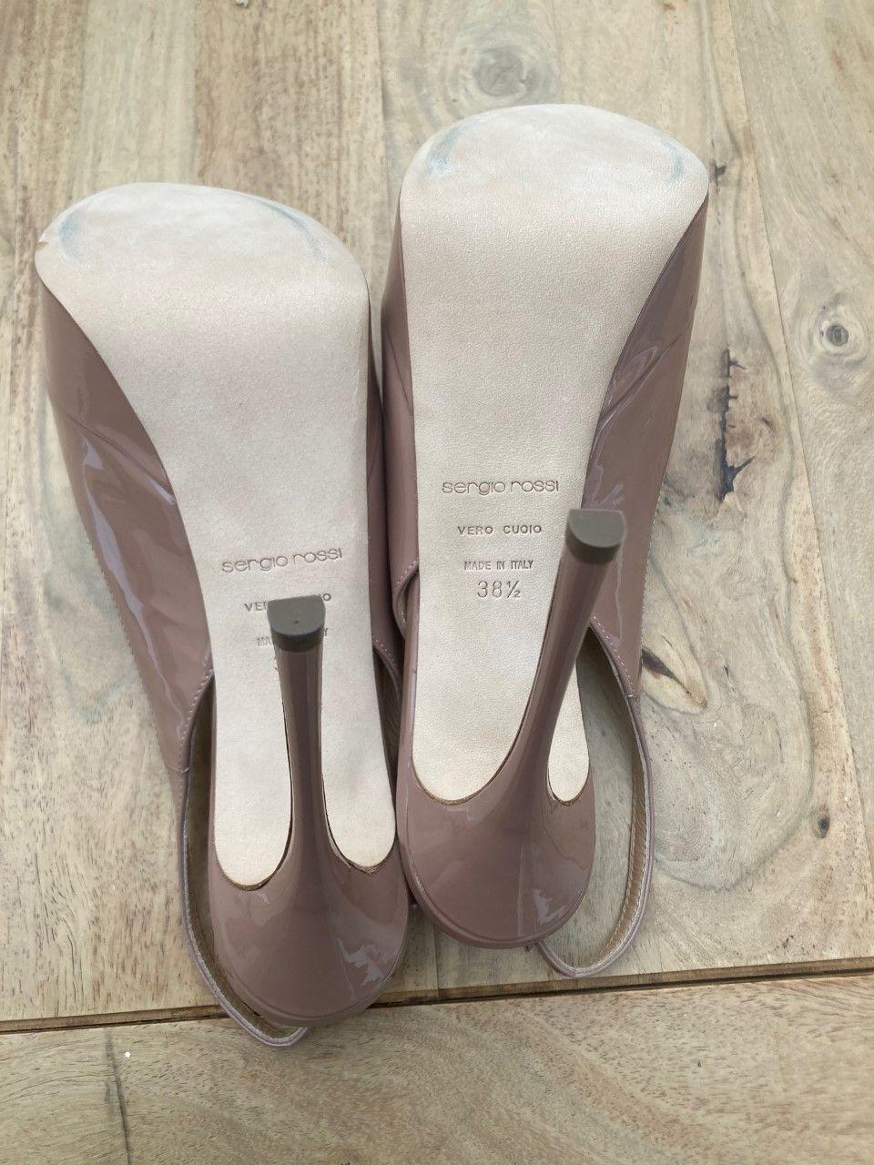 Antique Rose patent leather Alton slingback heeled sandals