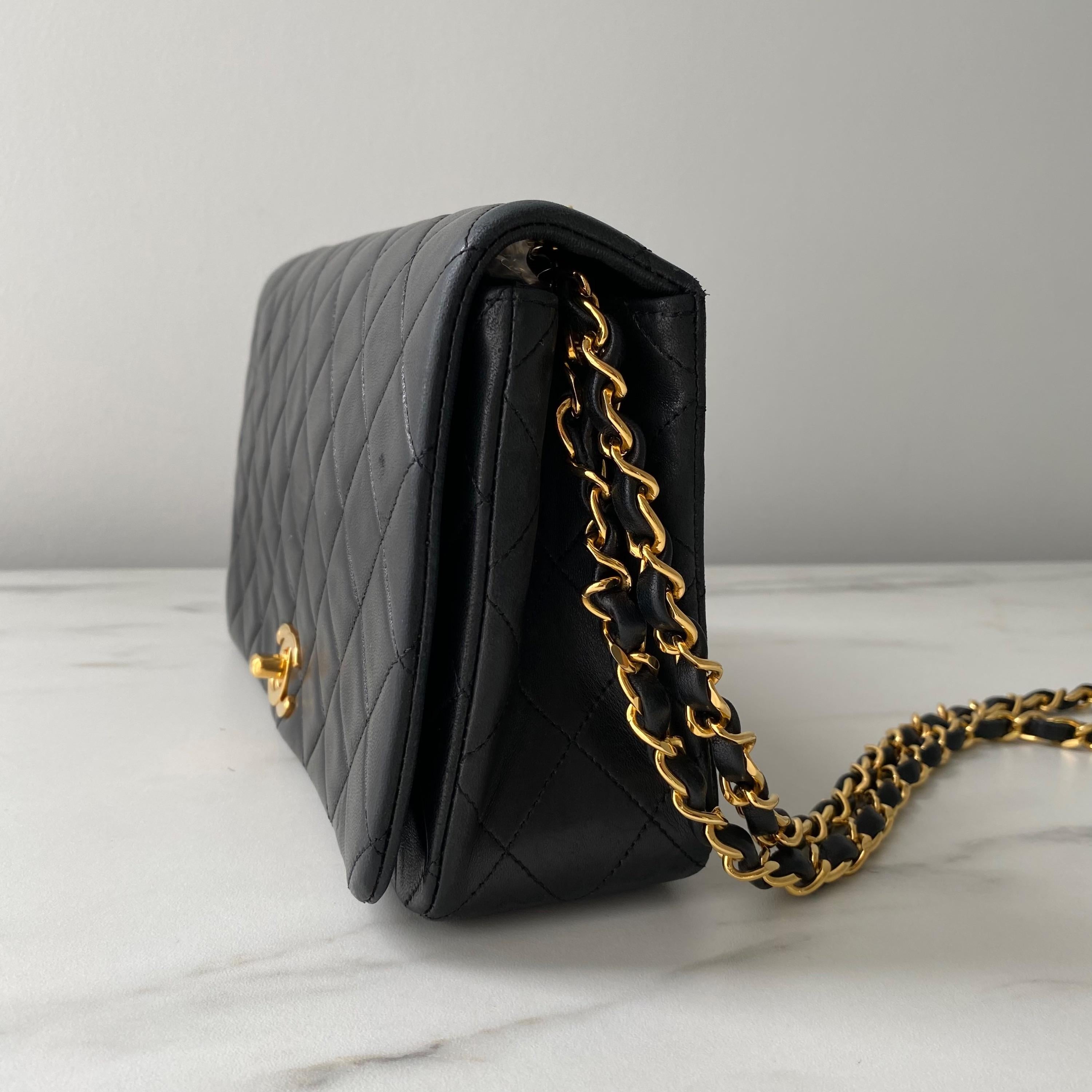Vintage Black Leather Quilted Single Flap Bag