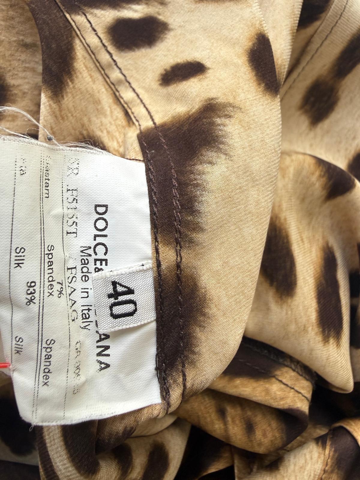 Dolce & Gabbana Leopard Print Blouse
