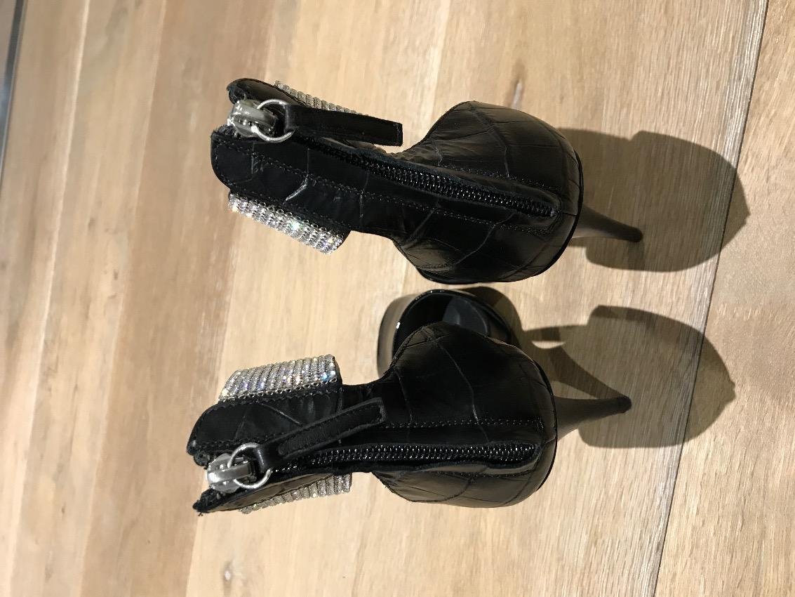 Giuseppe Zanotti Crystal Embellished Heels