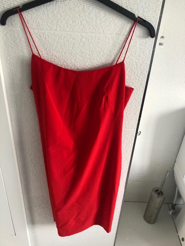 red lace dress