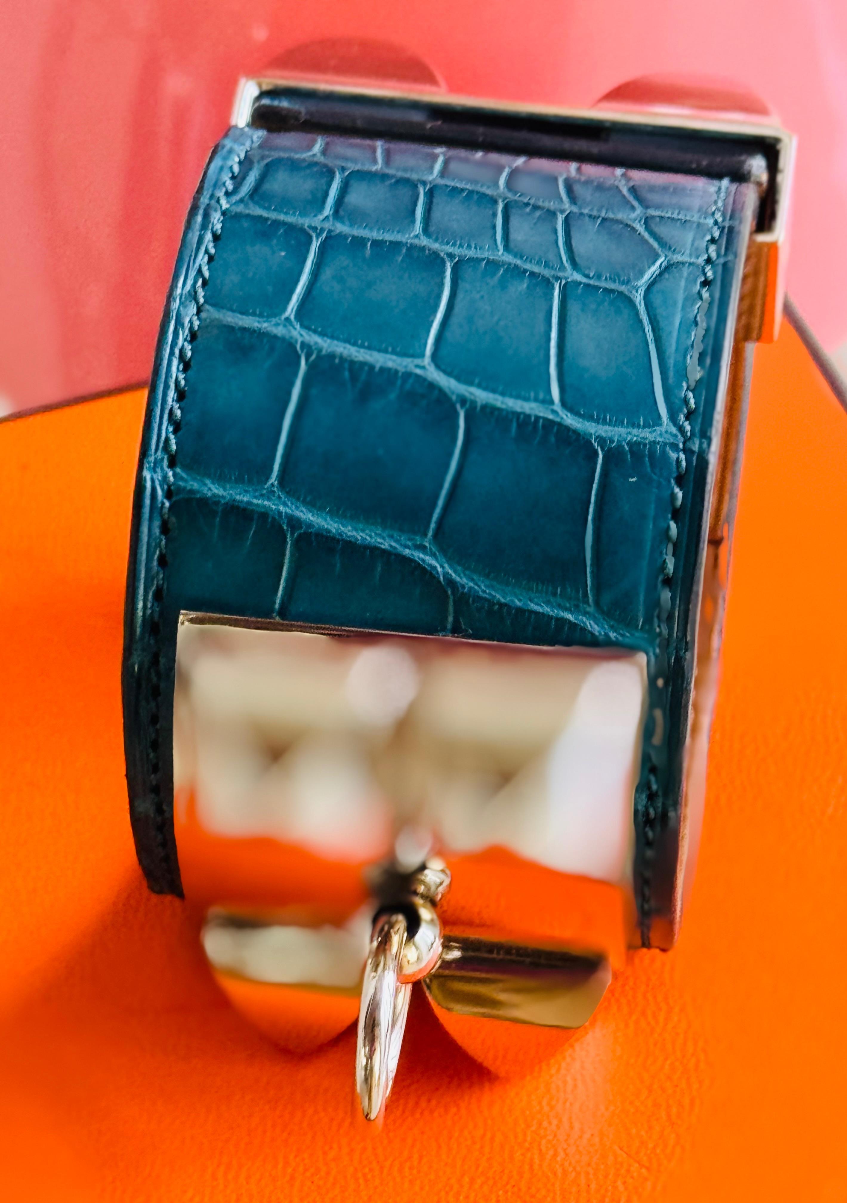 Hermès Matte Alligator collier de Chien bracelet Bleu Izmir with Palladium Hardware