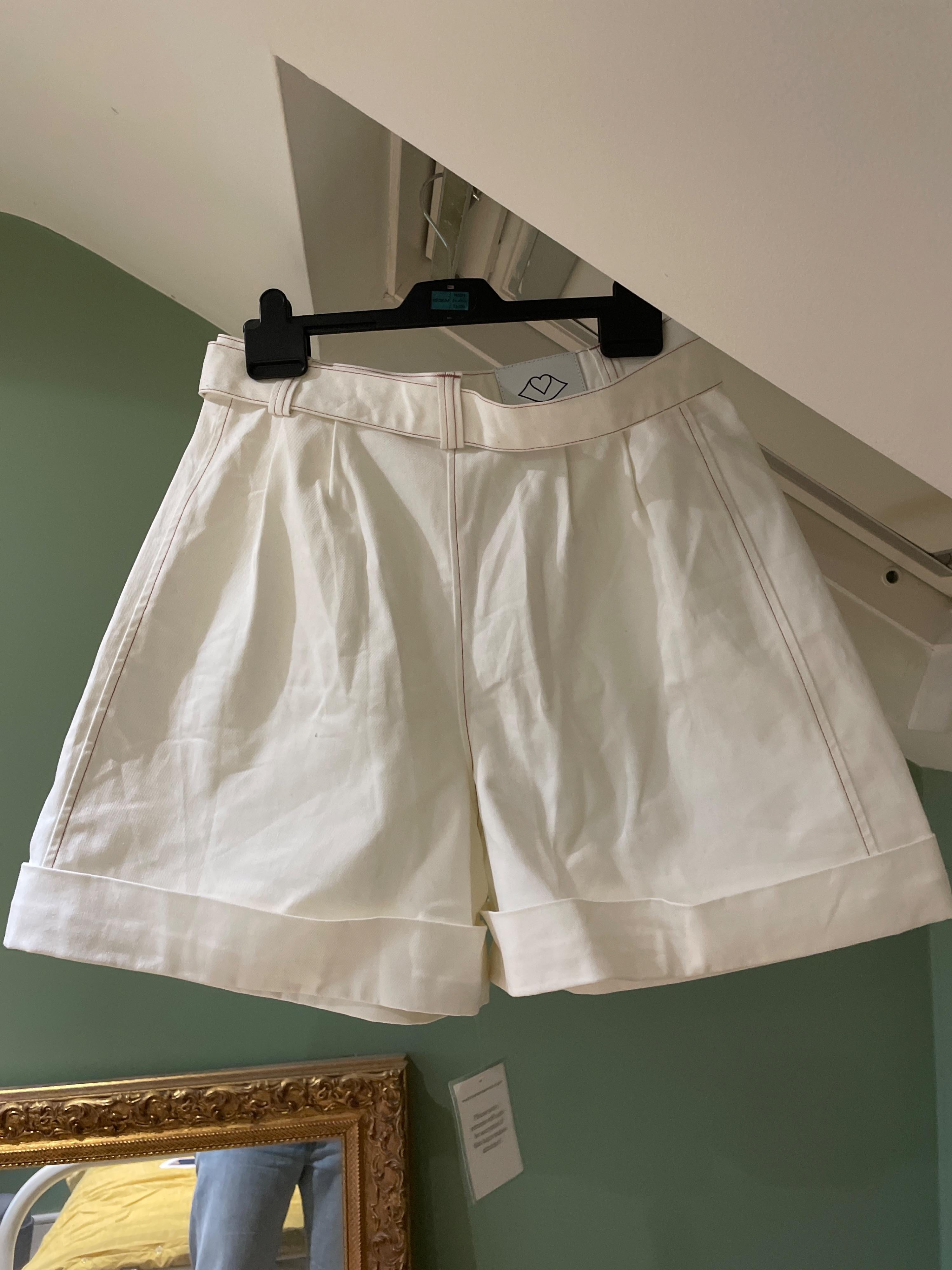 White cotton twill shorts