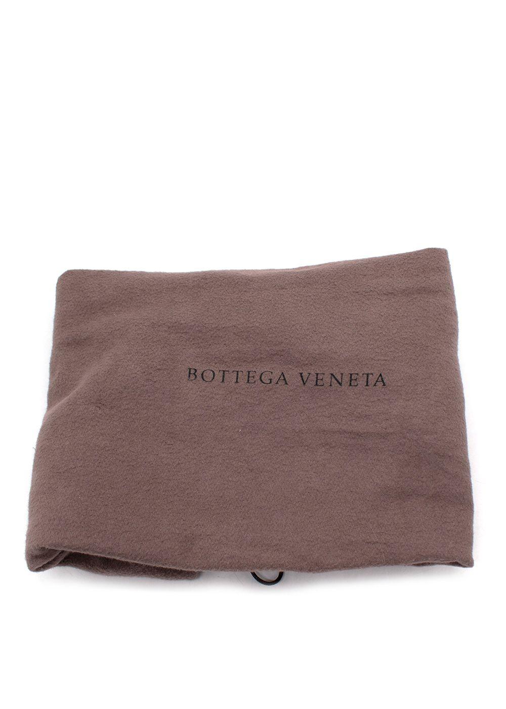 Bottega Veneta Black Large Pochette/document holder