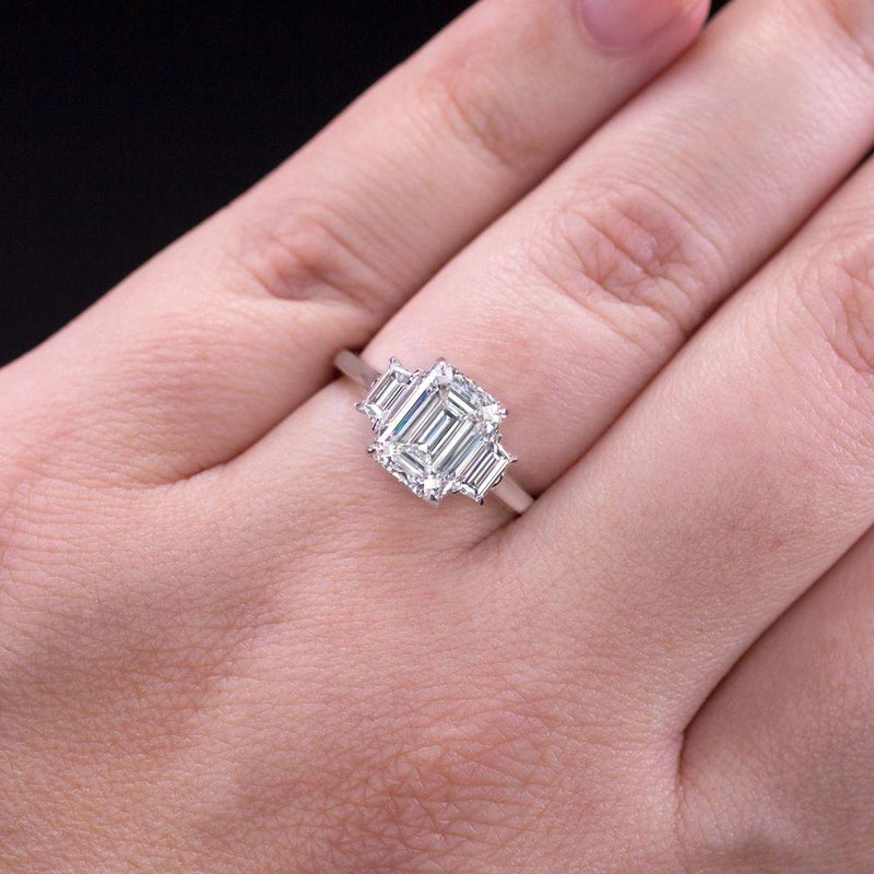 Verde 2ct IGI Lab-grown Emerald Cut Diamond Ring
