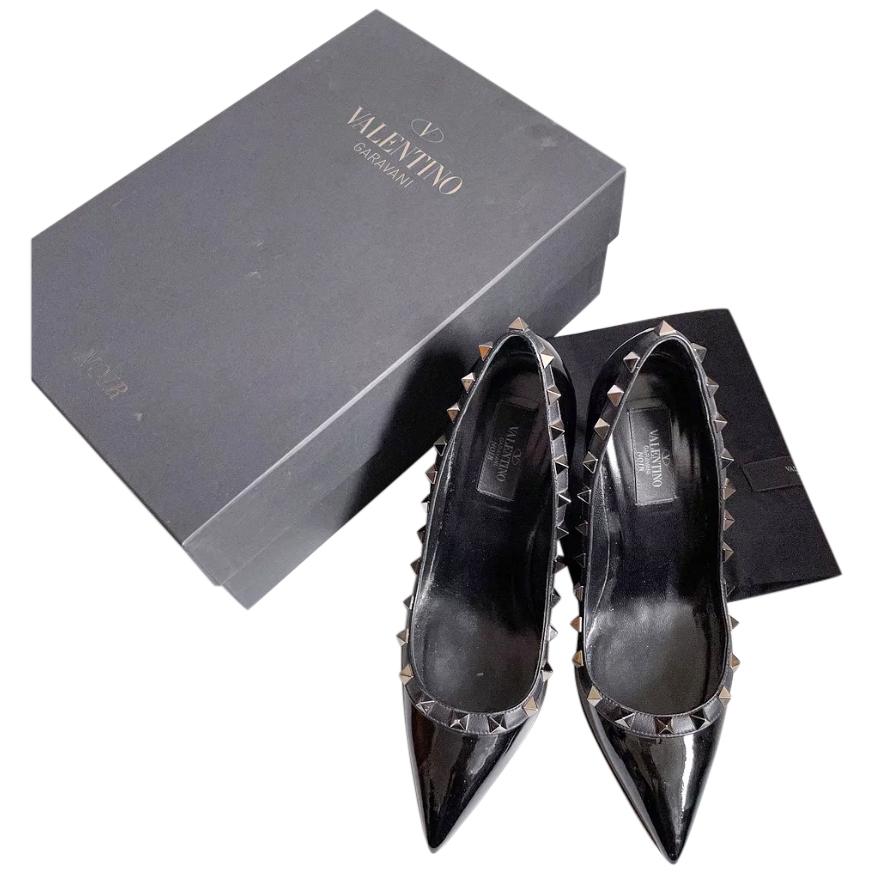 Valentino Rockstud Noir Patent Pumps