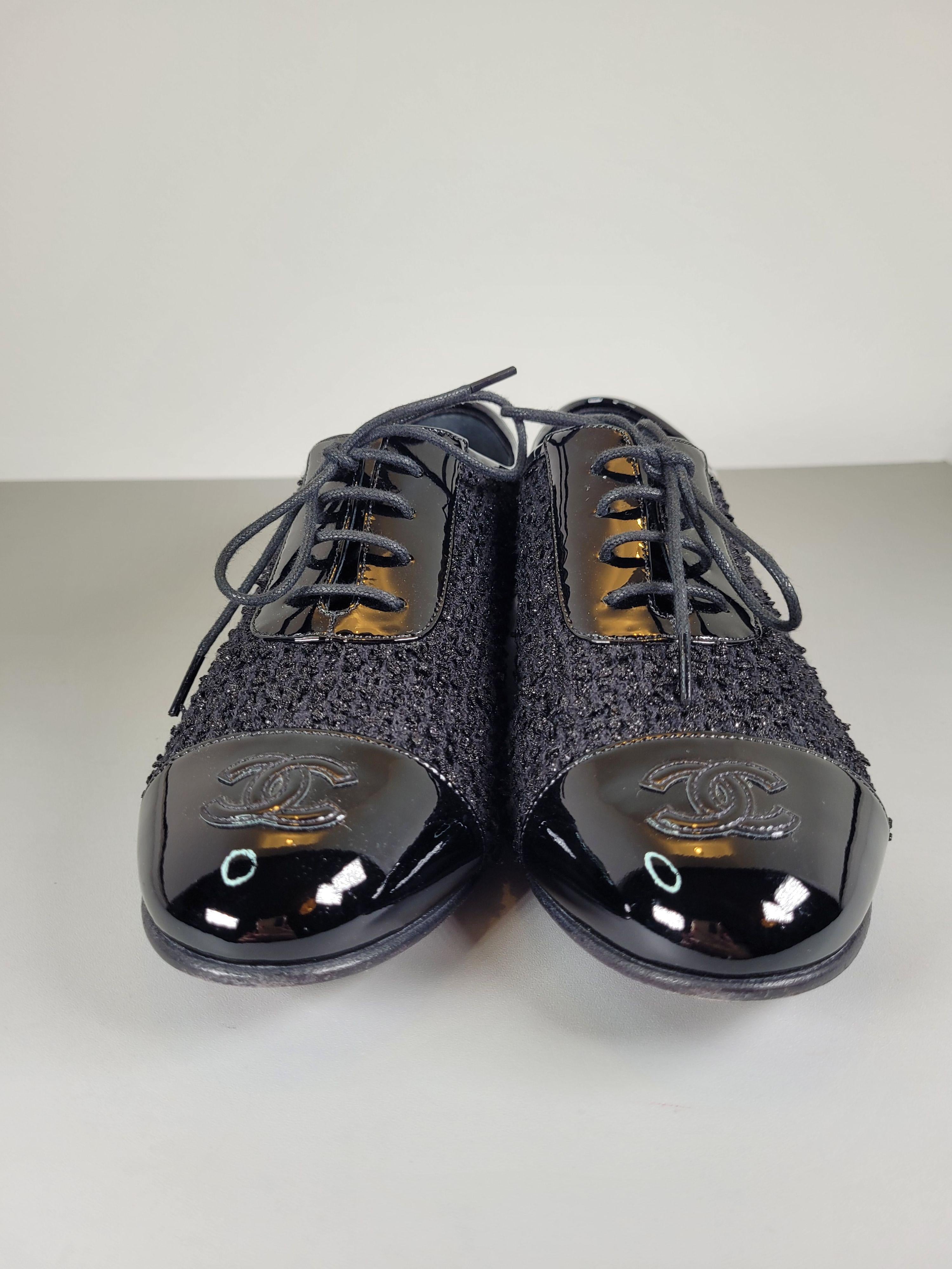 Chanel Black Patent Leather and Tweed Brogues