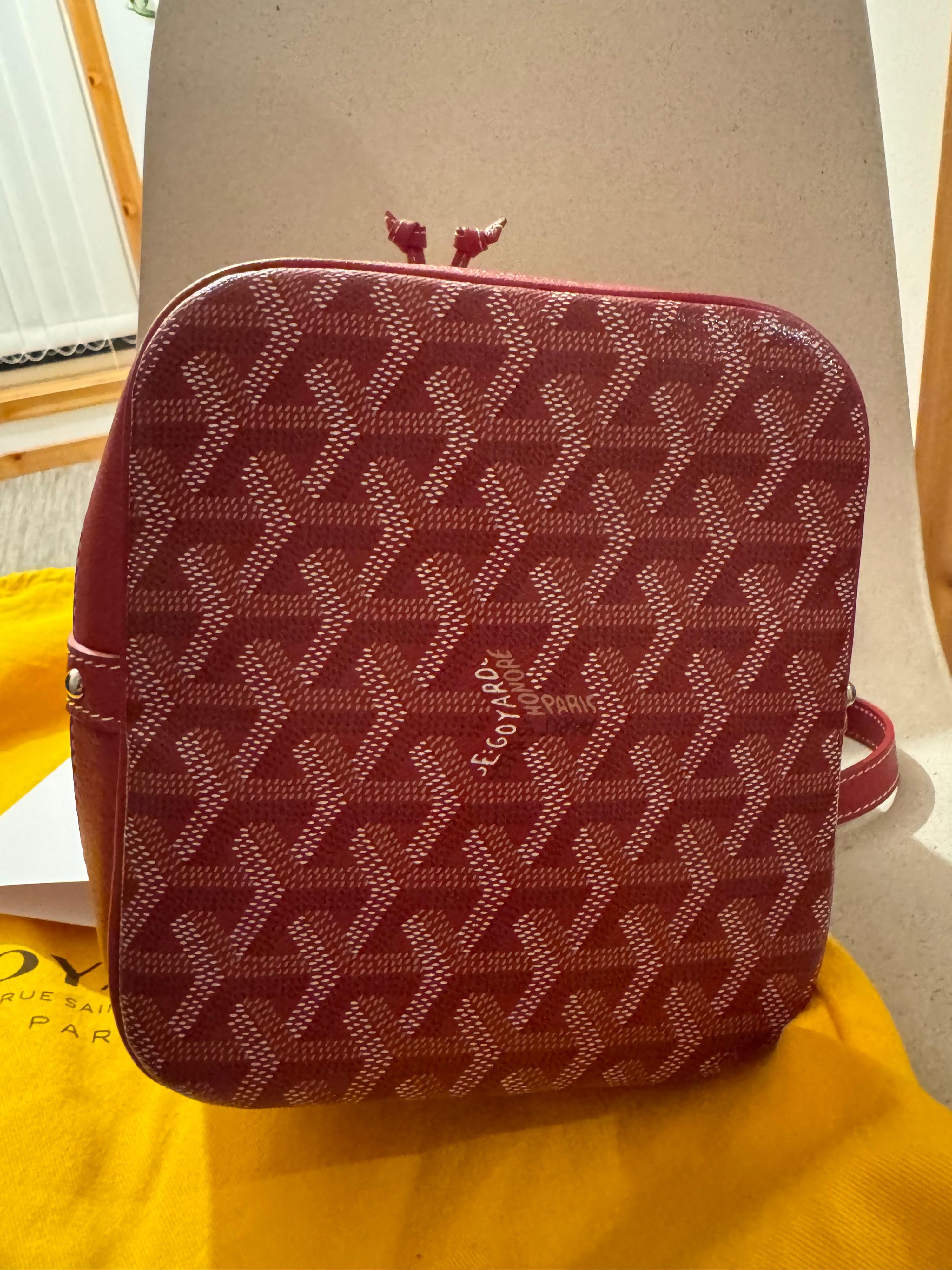 Goyard Red Petit flot bucket bag
