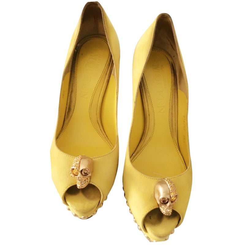 Alexander McQueen Yellow Suede Skull Pumps