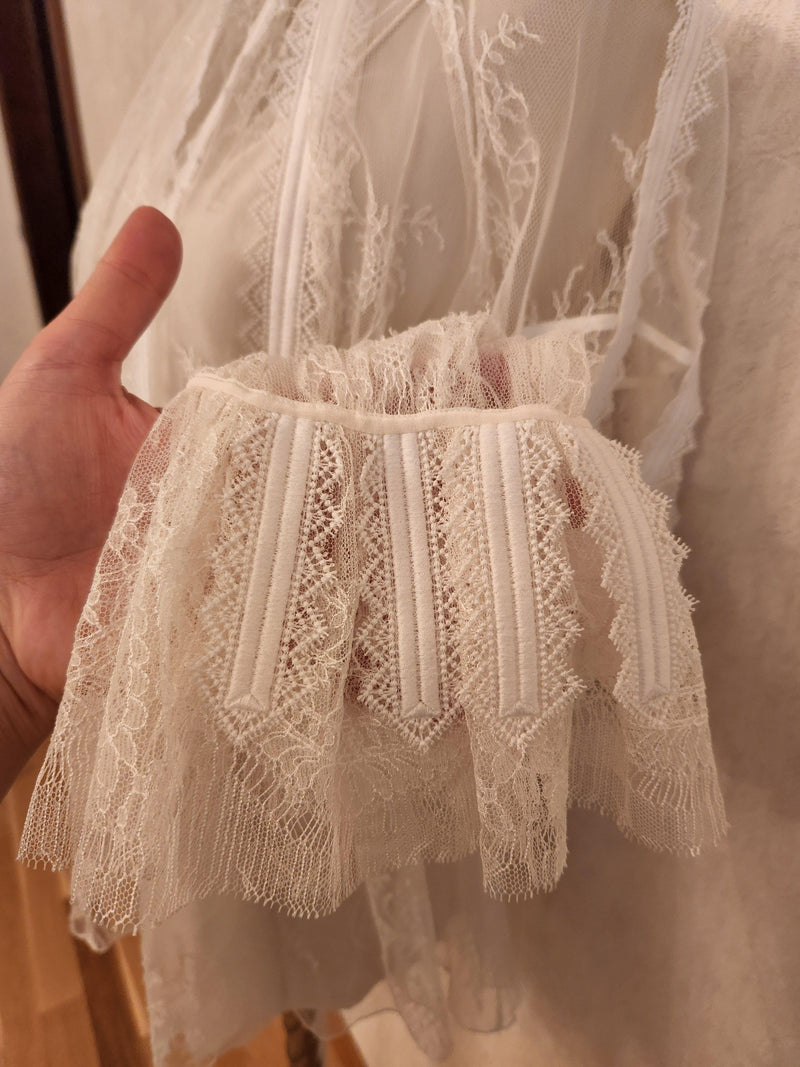 Chantilly Lace White Blouse