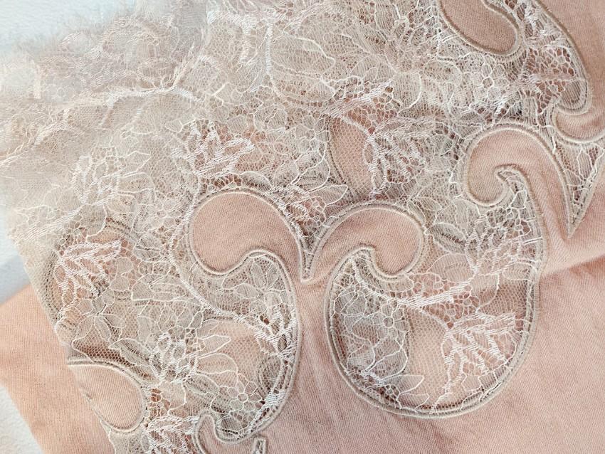 Emilio Pucci Floral Lace Trimmed Blush Wool & Cashmere Scarf