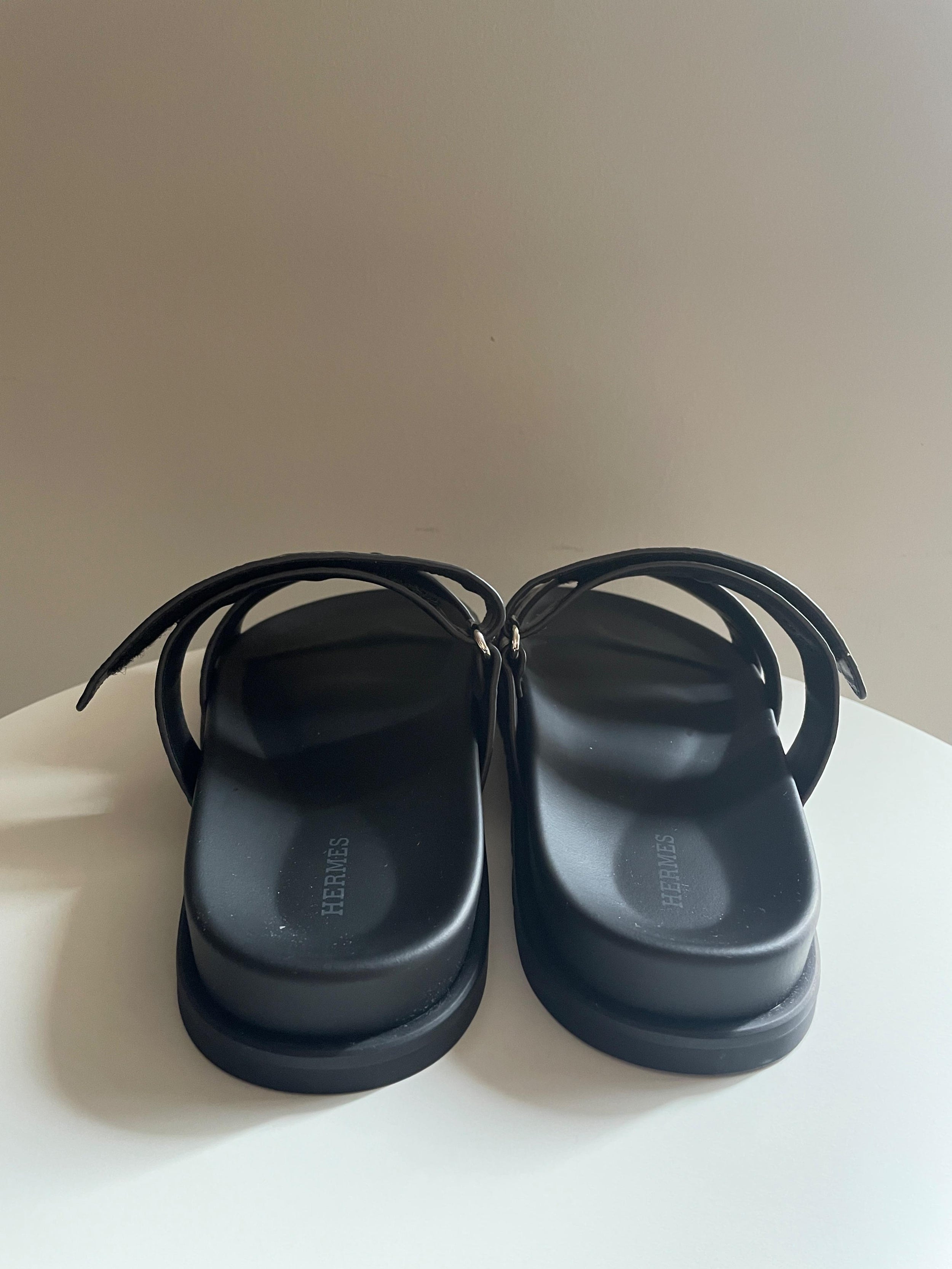 Graphite Matte Mississippiensis Alligator Chypre Sandals
