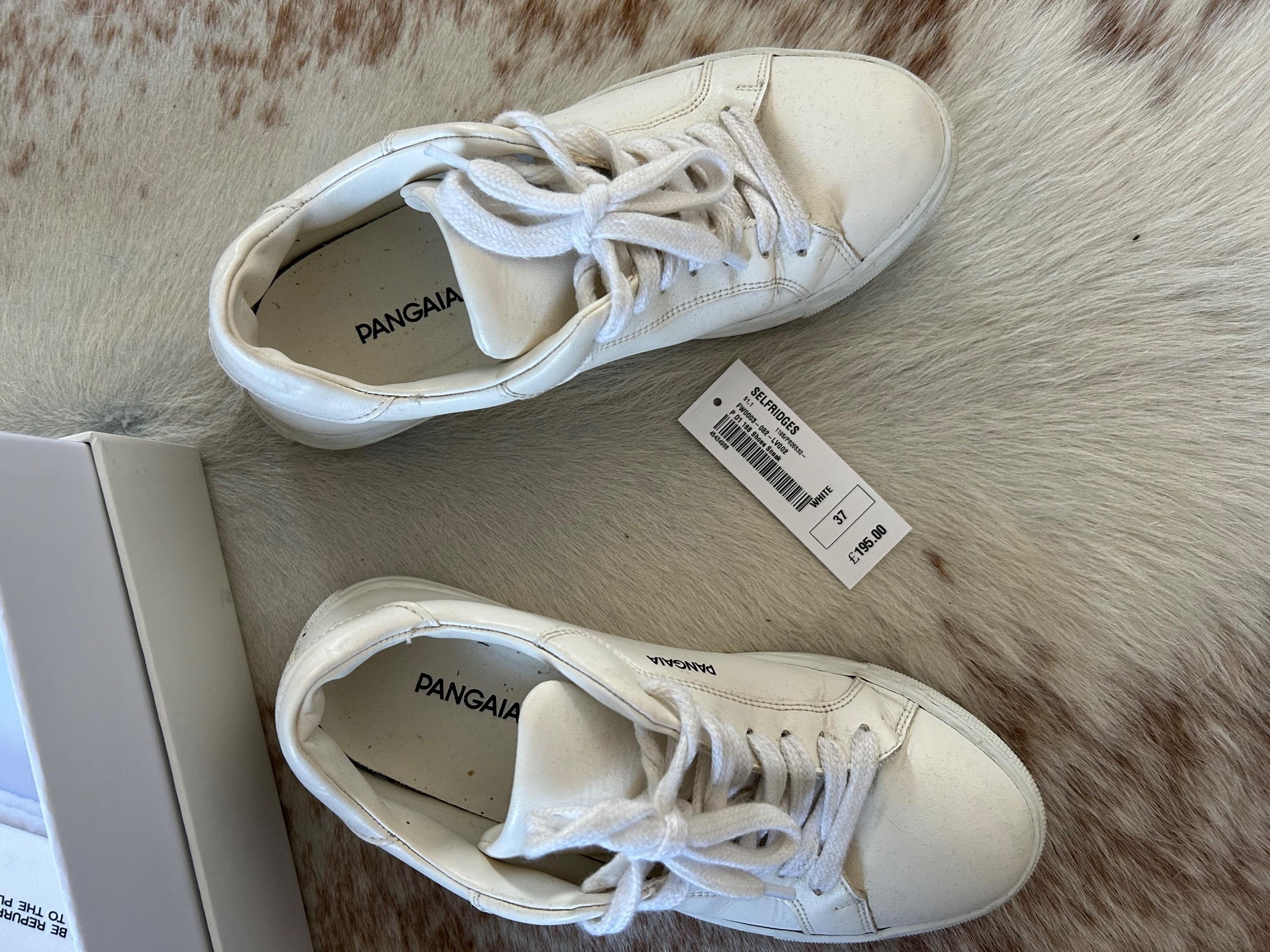 White Grape Leather Low Sneakers