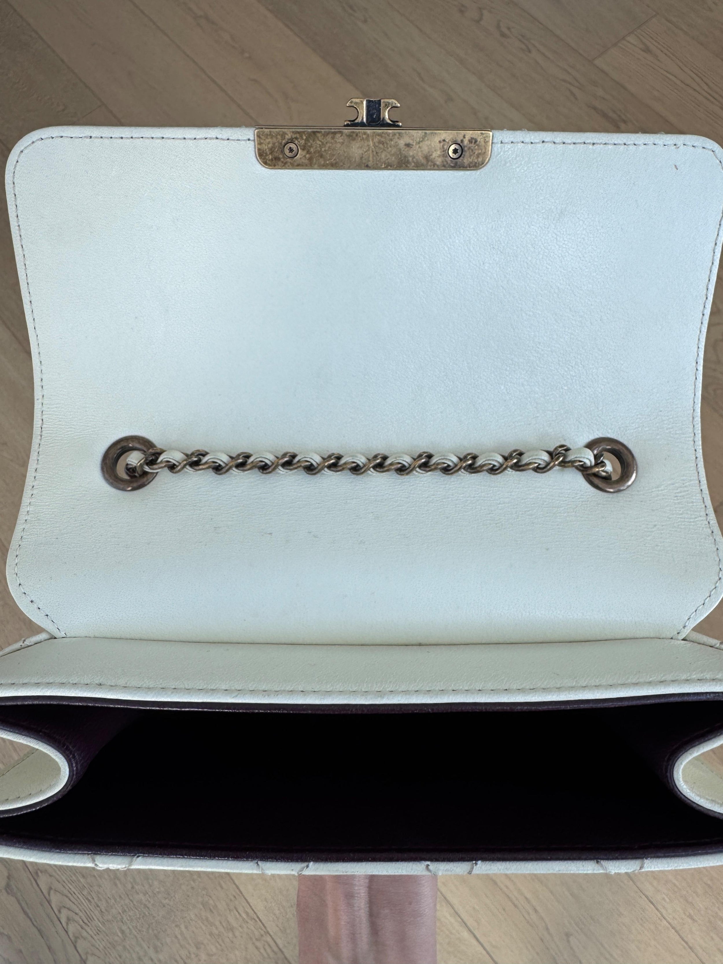 Chanel Cream Quilted Leather Shoulder Bag