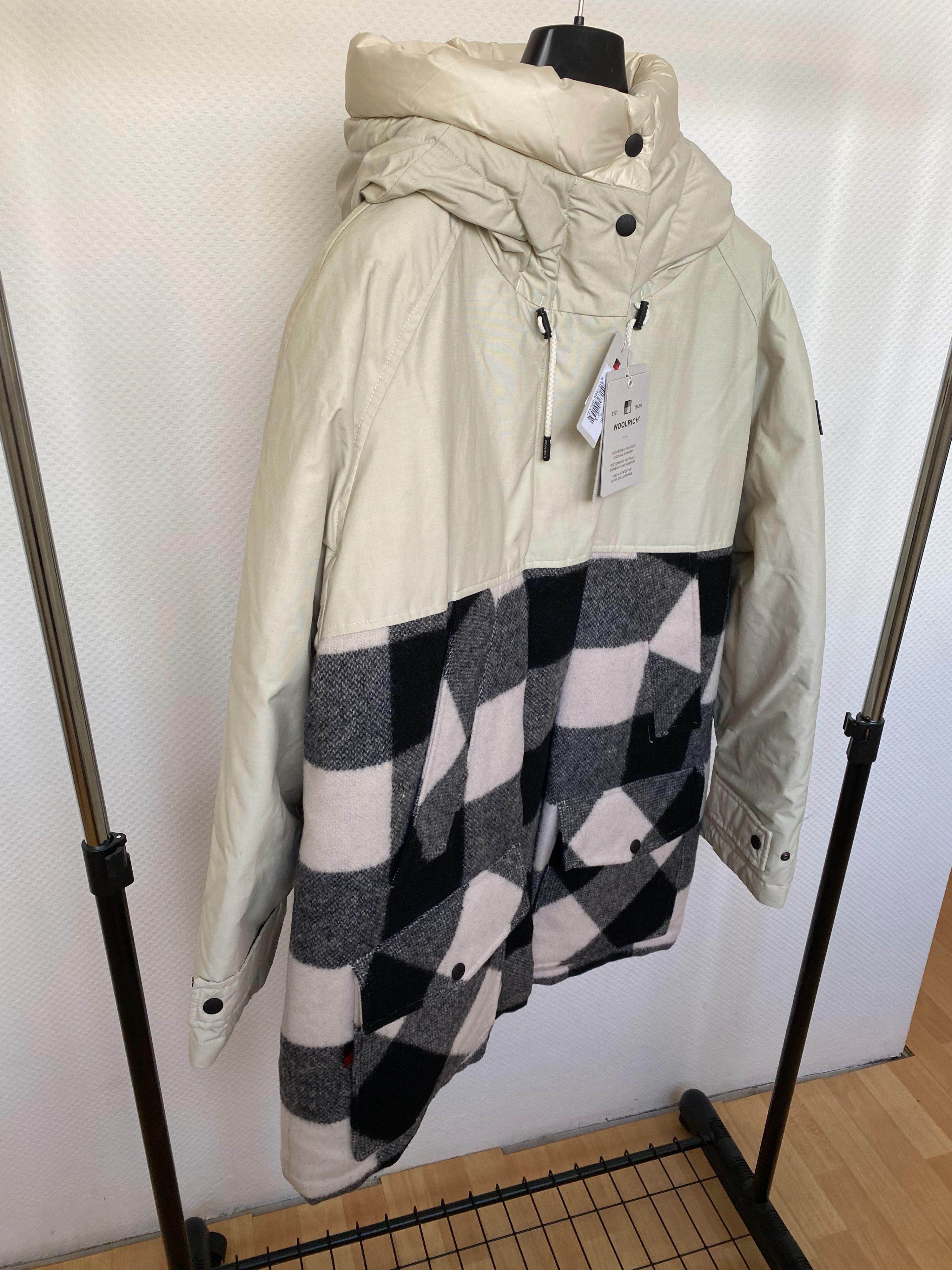 Buffalo Check Tundra Down Jacket