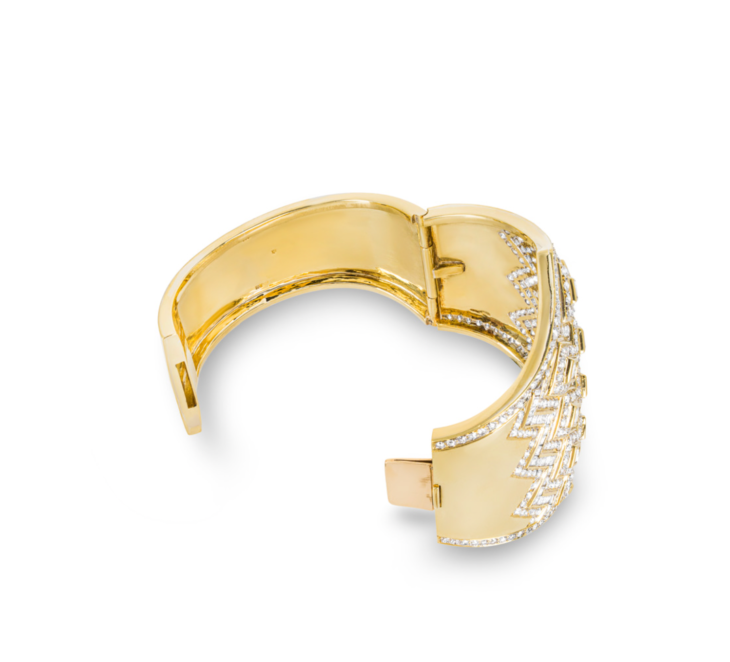 18ct yellow gold & diamond cuff bracelet 15.00ct TDW