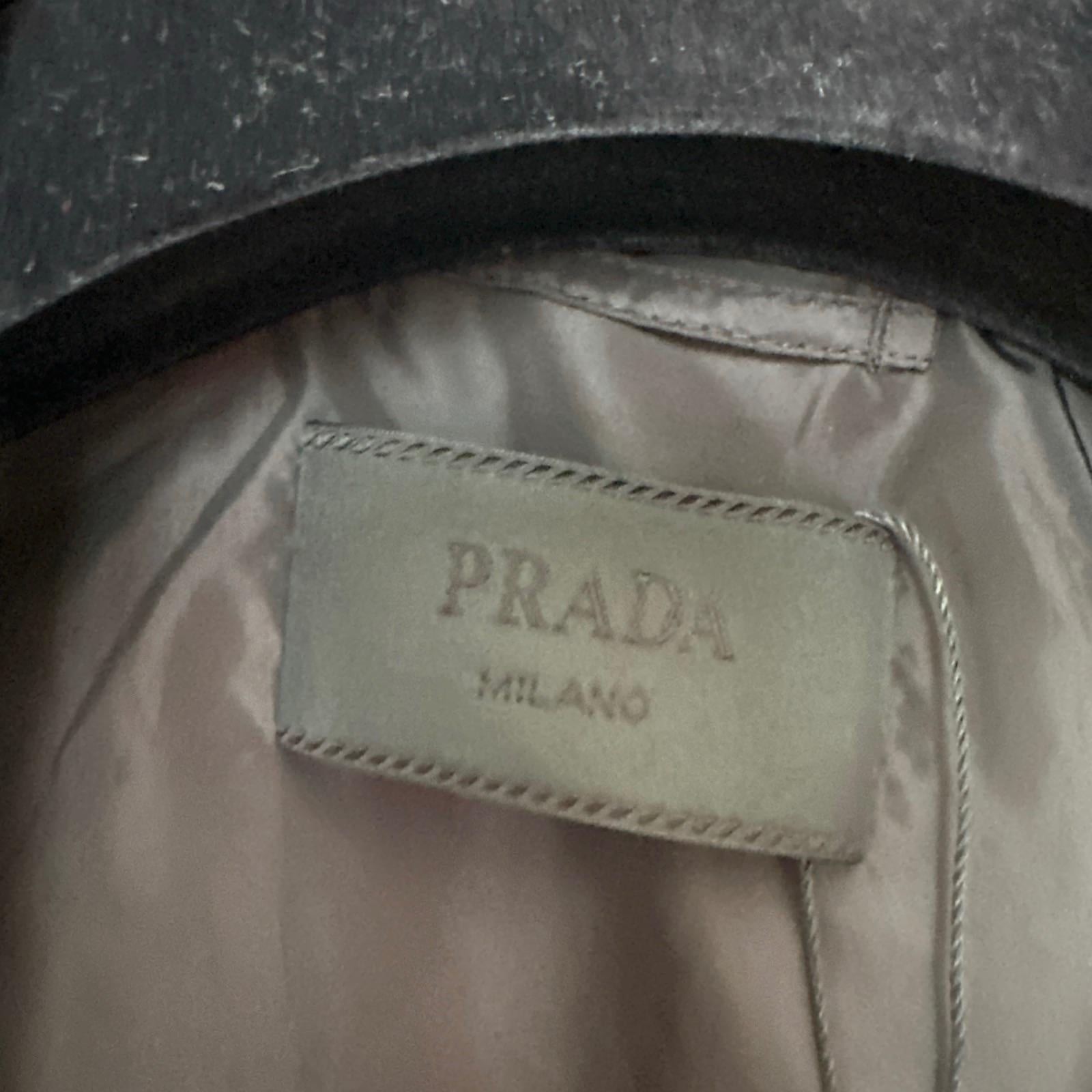 Black Zip Front Drawstring Wind Jacket