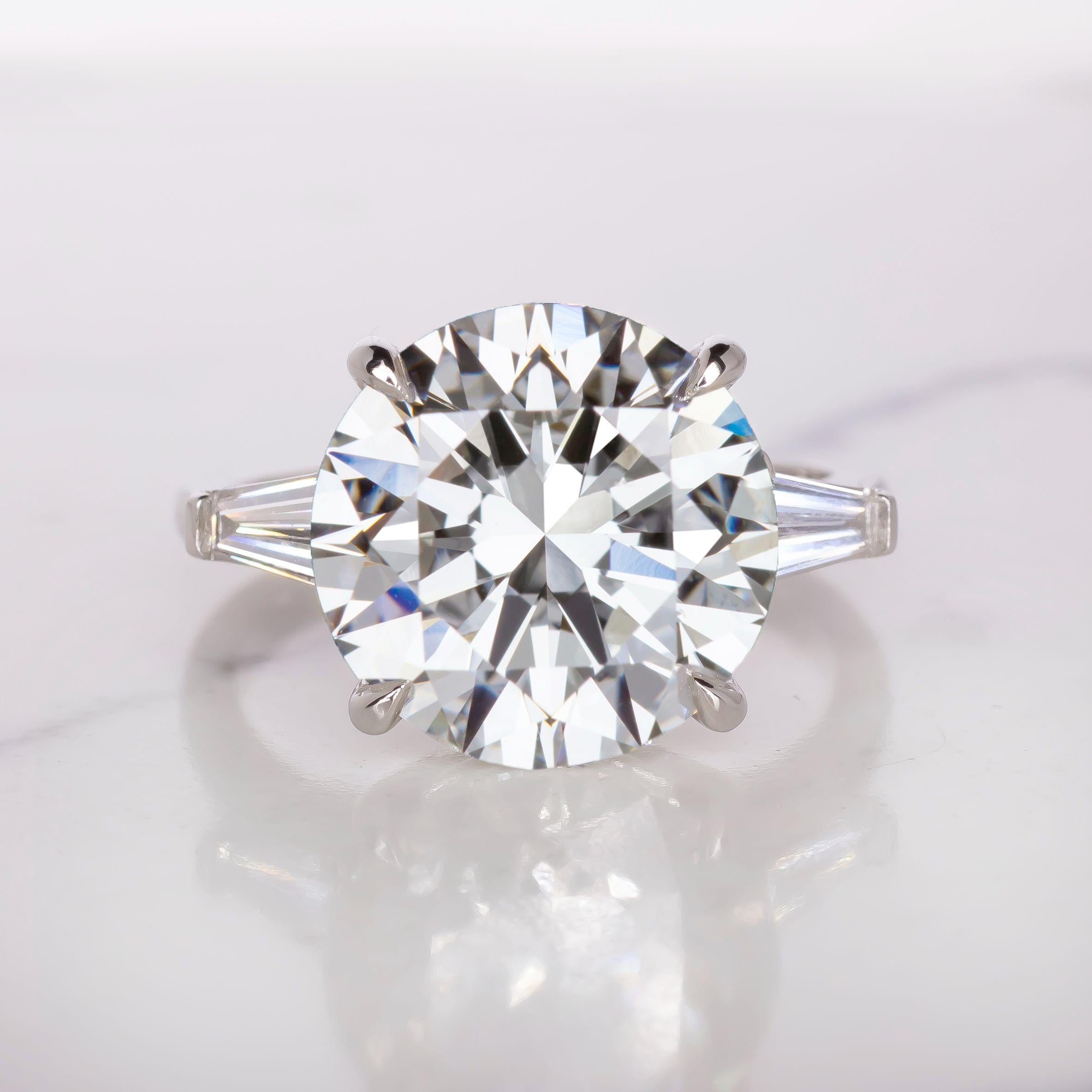 Verde 5ct IGI Lab-grown Round Cut VS2 Diamond Ring