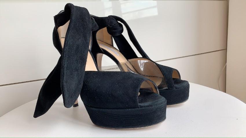 Bionda Castana Black Suede Joan Sandals