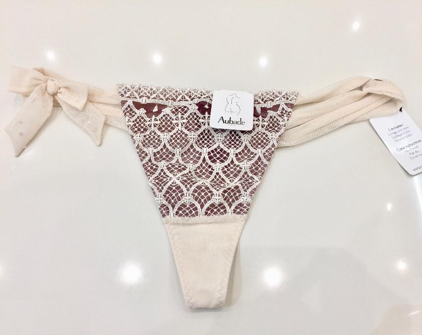 Aubade Embroidered Pear Tulle Thong