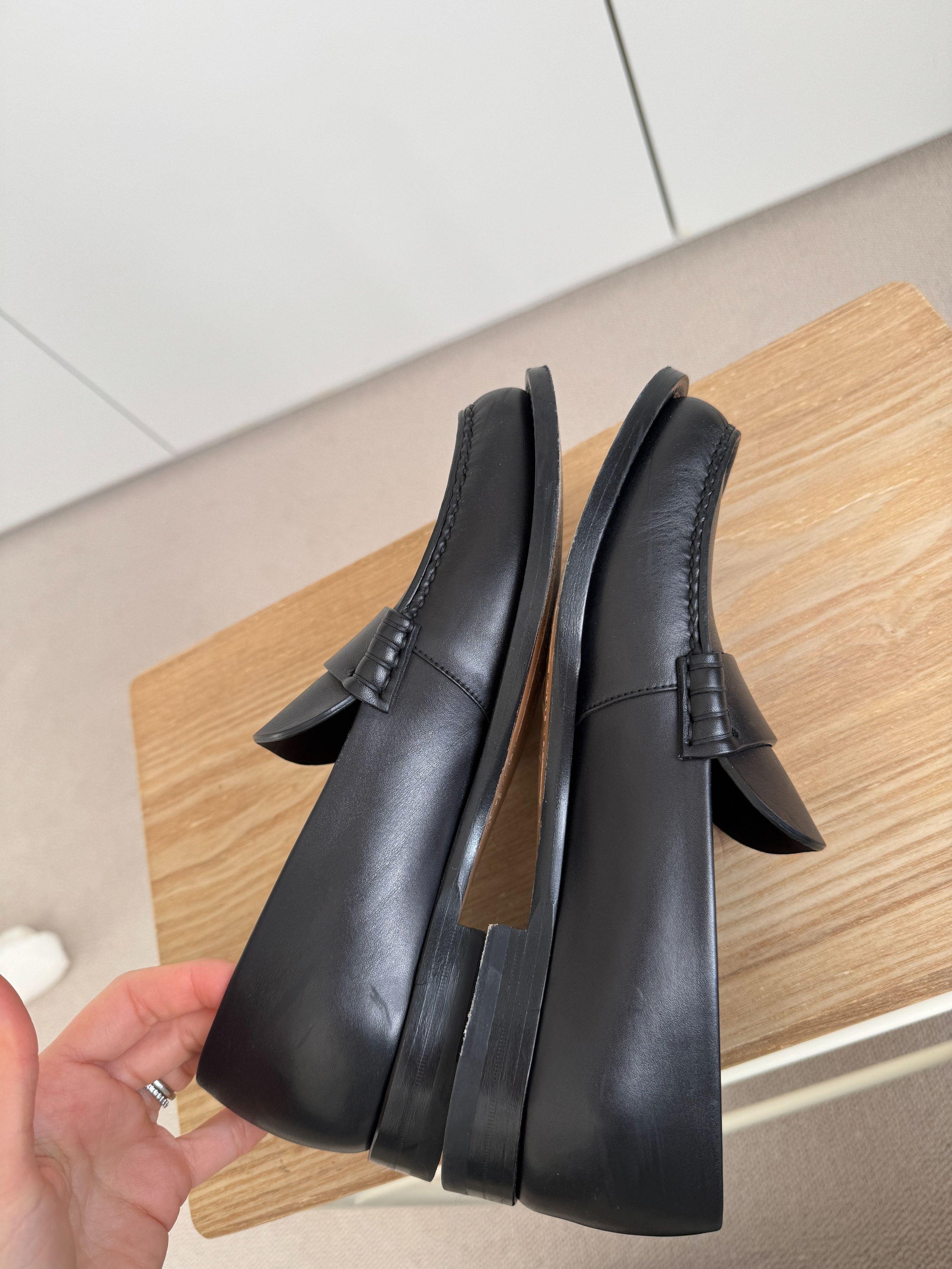 The Row Black Leather 20mm Novus loafers
