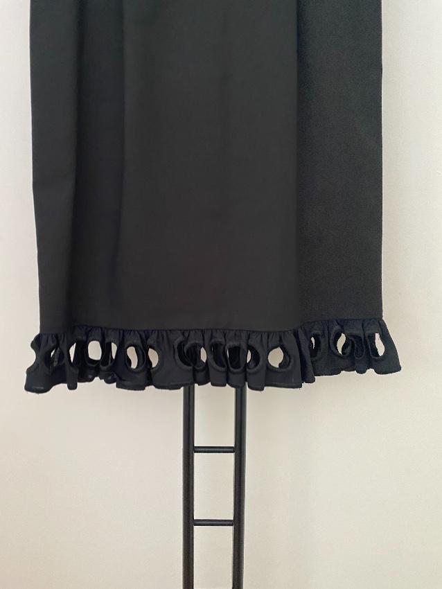 Boutique Moschino Black Sleeveless Broderie Waist Detail Dress