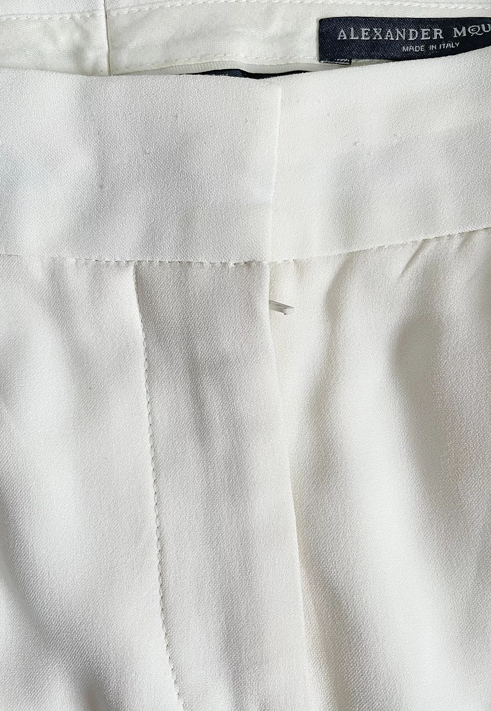 Alexander McQueen Crepe Tailored Crop Pants