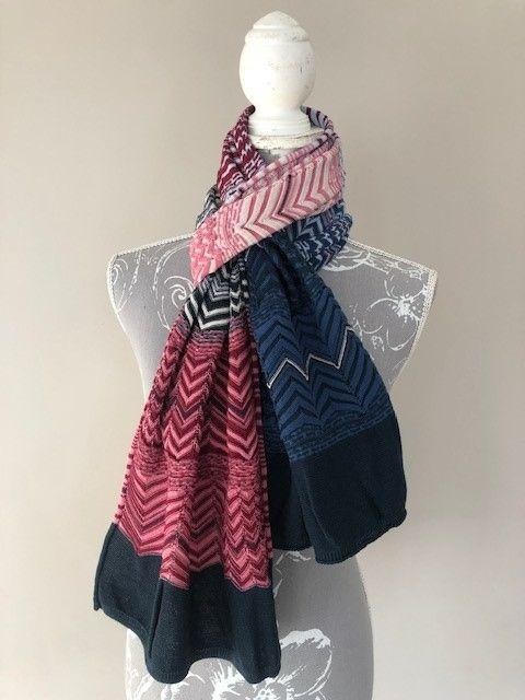 pink & blue zig-zag striped scarf