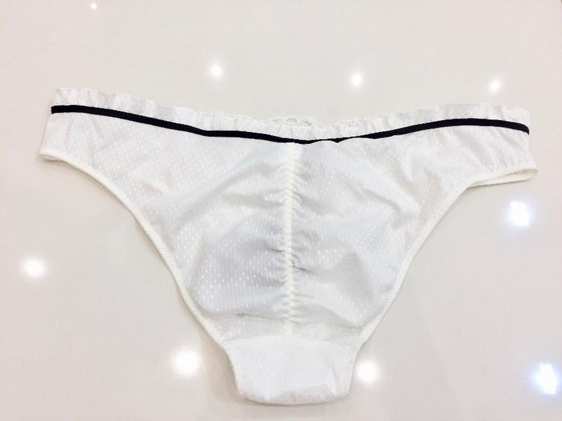 Chantal Thomass Ivory Leavers Lace Cameo Pad Bra & Brief Set