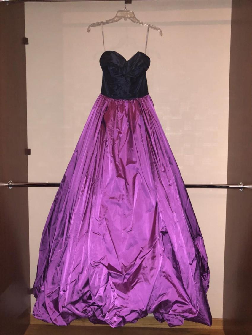 Oscar de la Renta gown dress