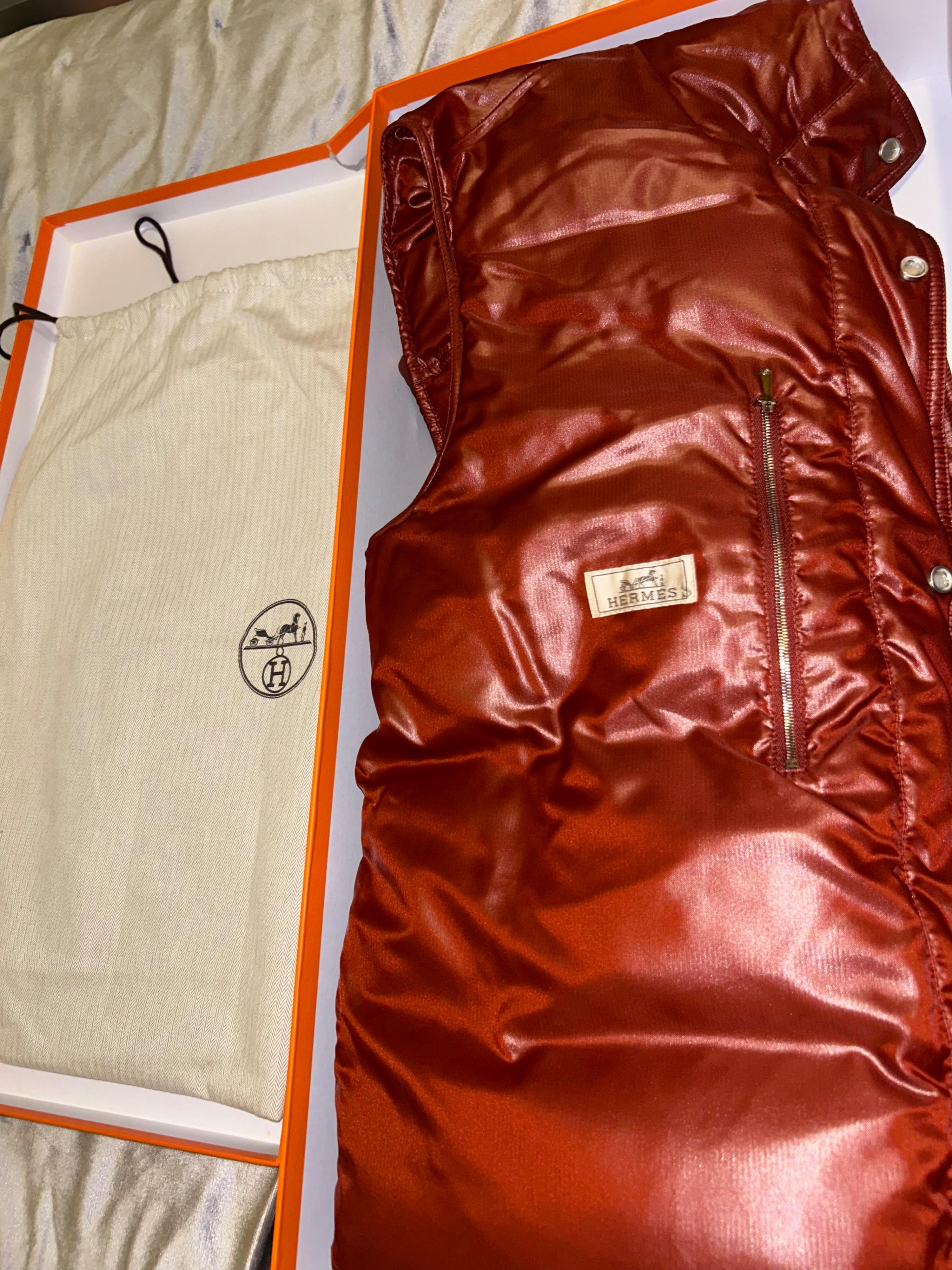 Rouge Basque Reversible Quilted Hooded Gilet