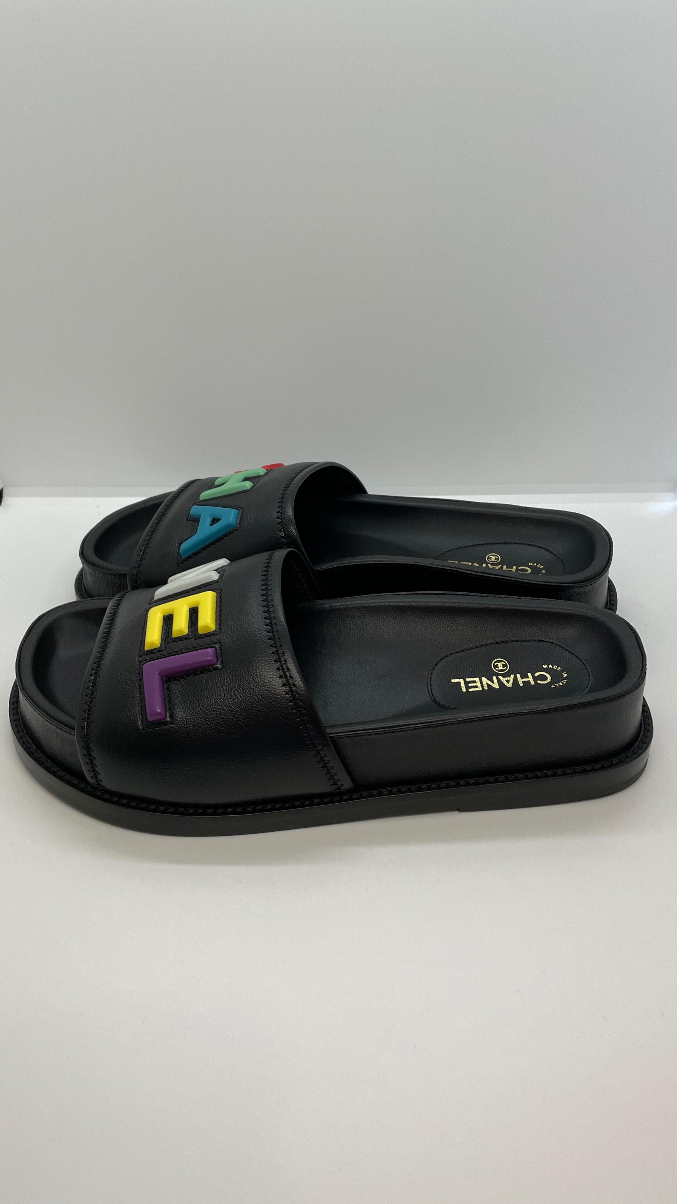 Multicoloured Logo Black Leather Slide Sandals