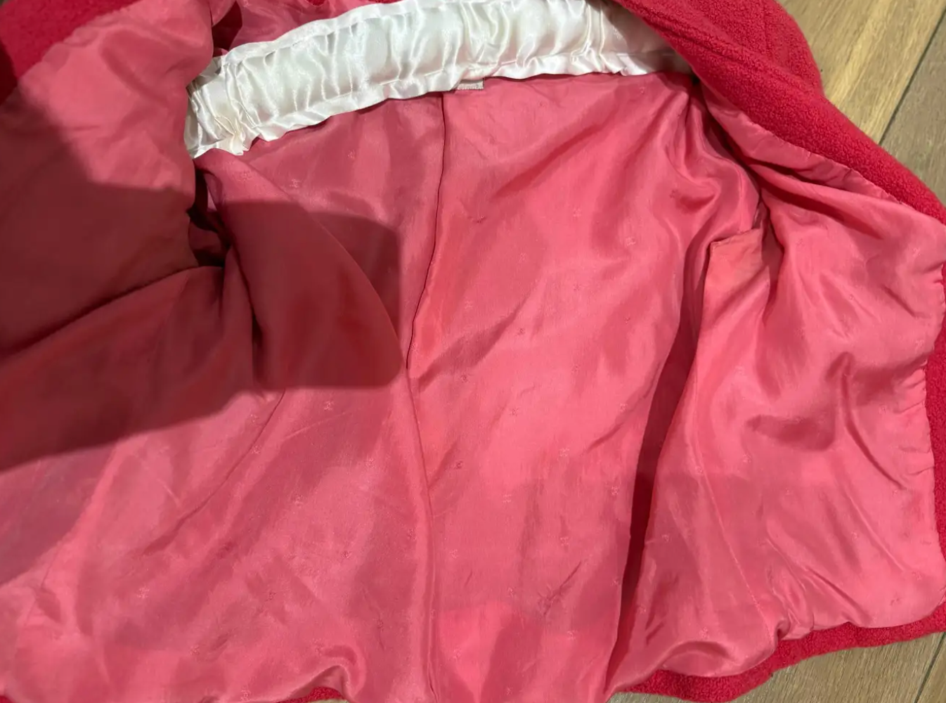 Chanel Cropped Pink Boucle Jacket