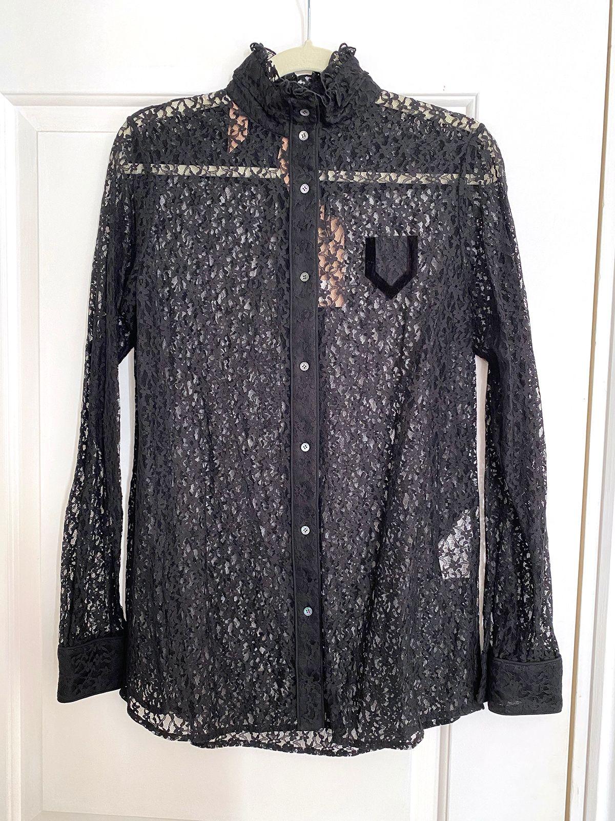 Black lace frill collar shirt