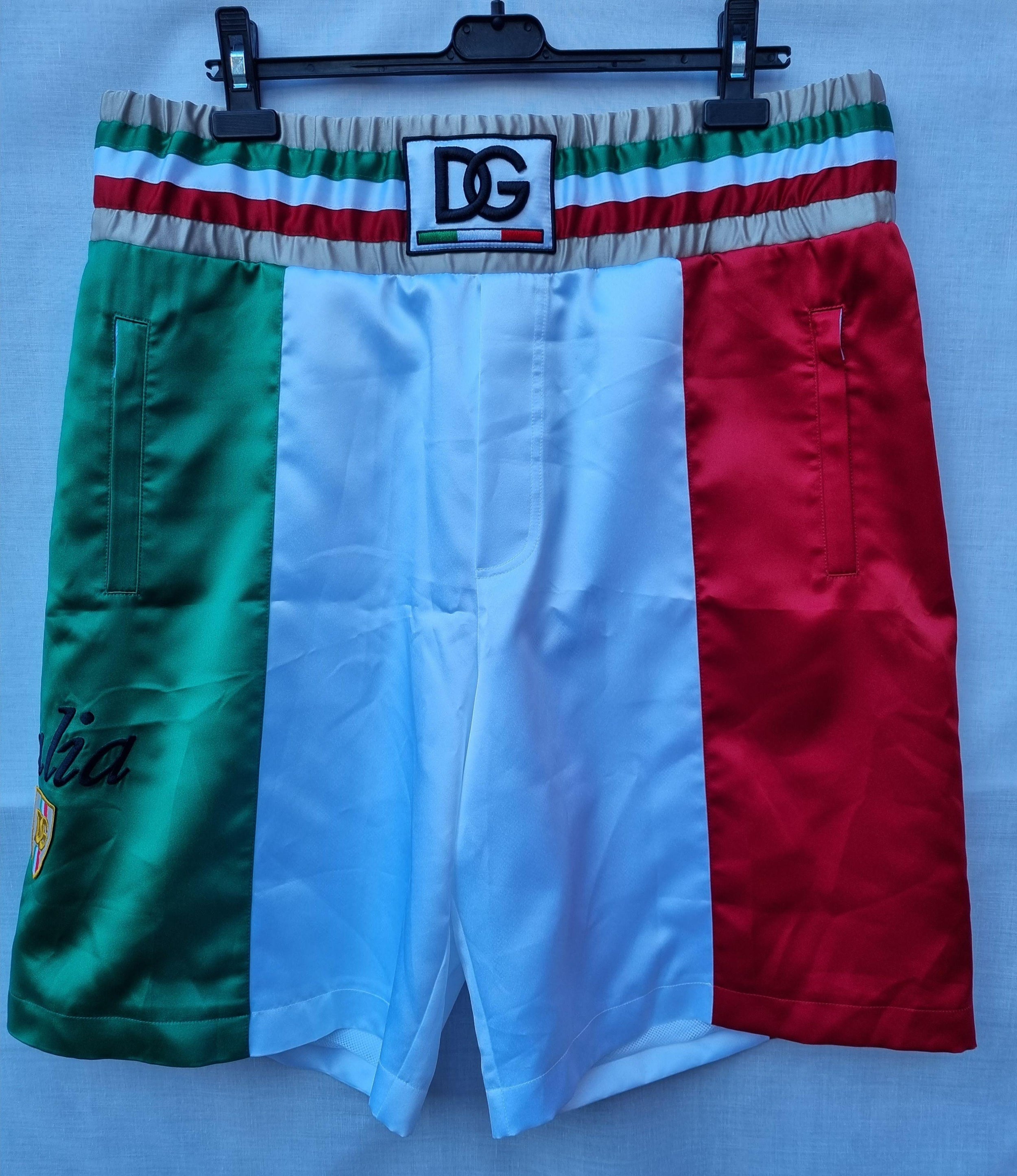 Tricolour satin shorts