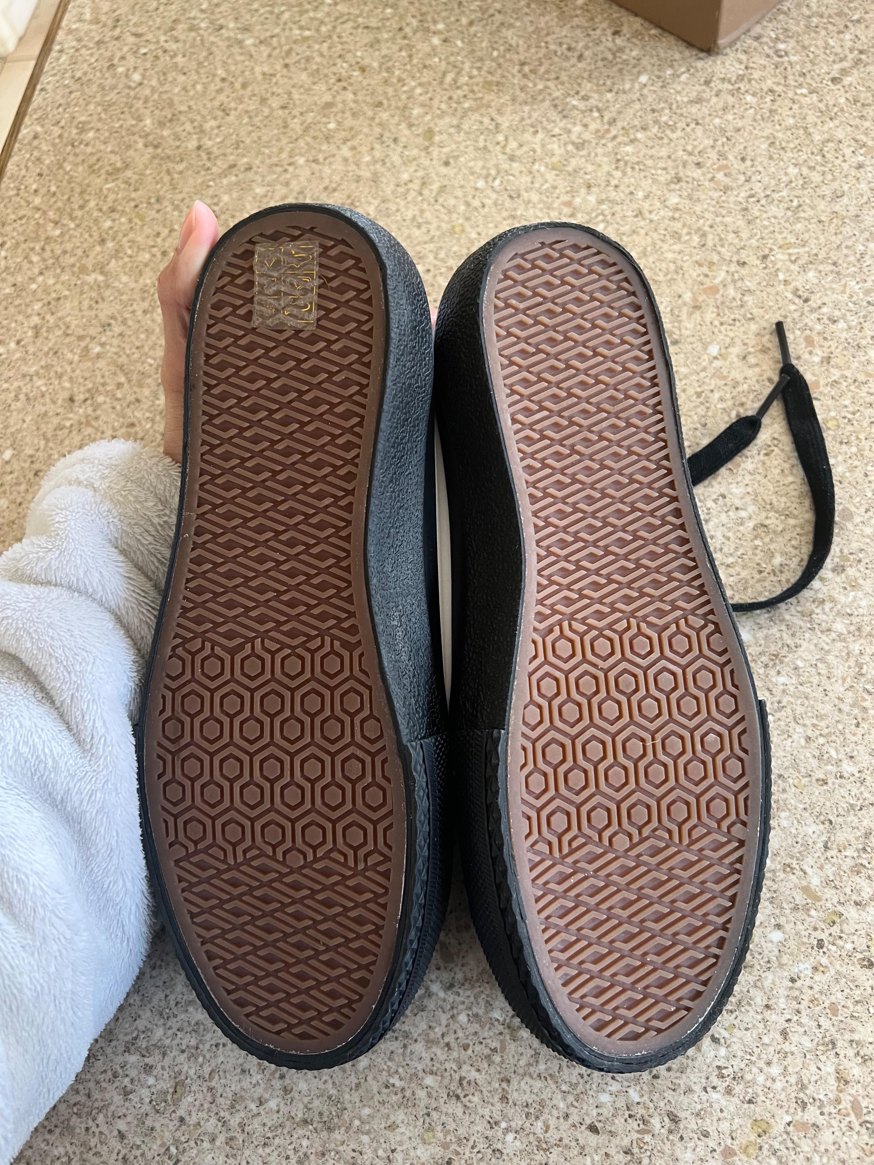 Burberry Larkhall Logo Low Trainers