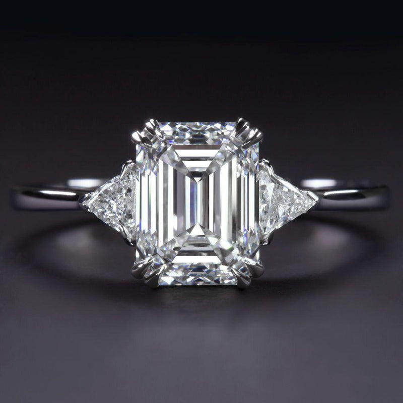 Verde 2ct IGI Certified Lab-grown Emerald Cut Diamond Ring