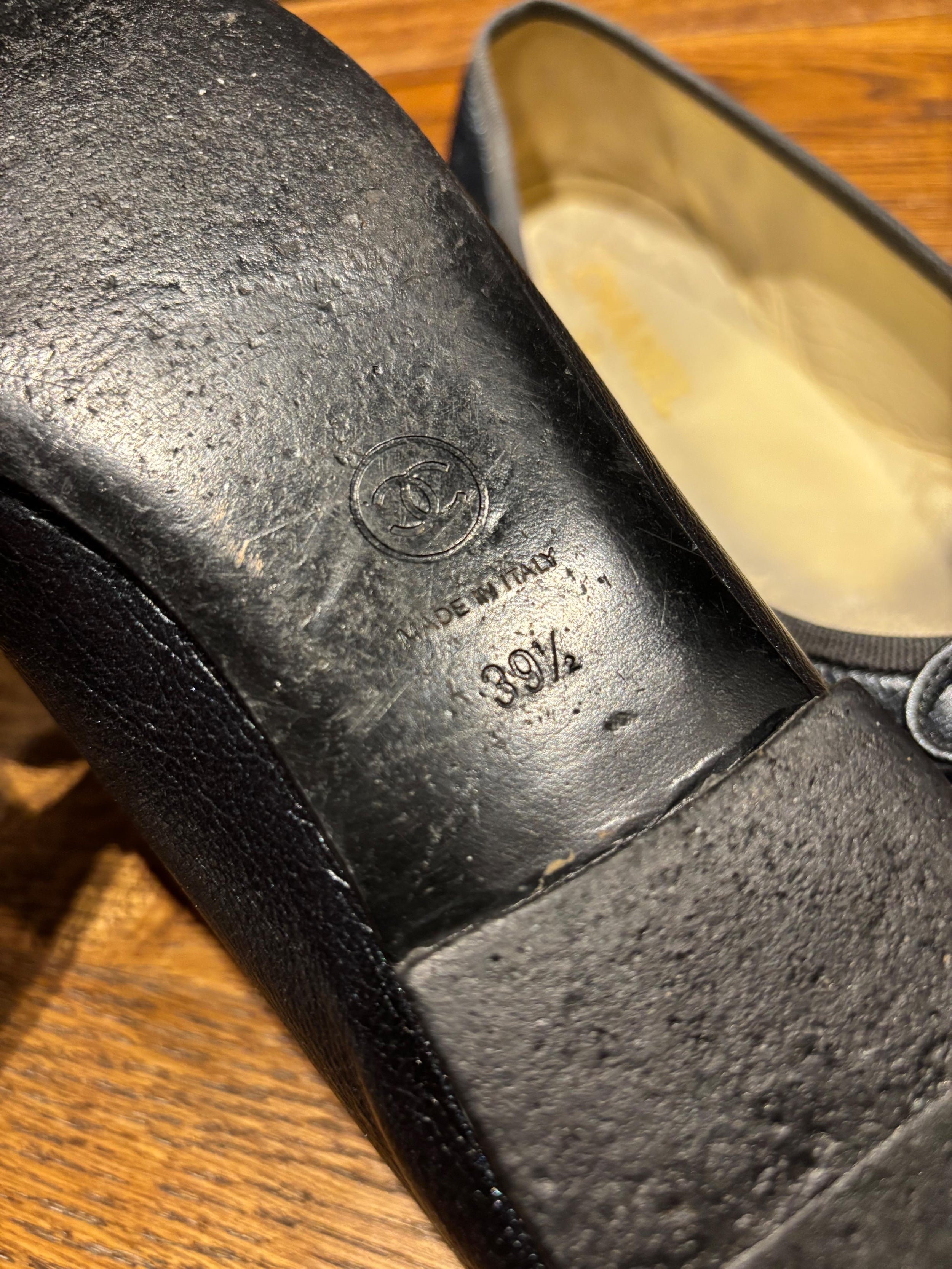 Chanel Navy Blue Leather Ballet Flats